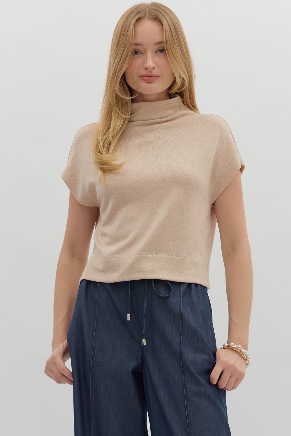 The Mock Neck SS Sweater